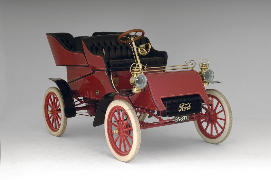  Ford Model A Rear Entry Tonneau 1903 года  (фото 2 из 39)